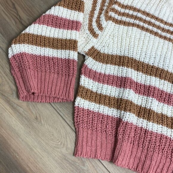 🔹RIP CURL ROAD SIDE SWEATER - Picture 8 of 9